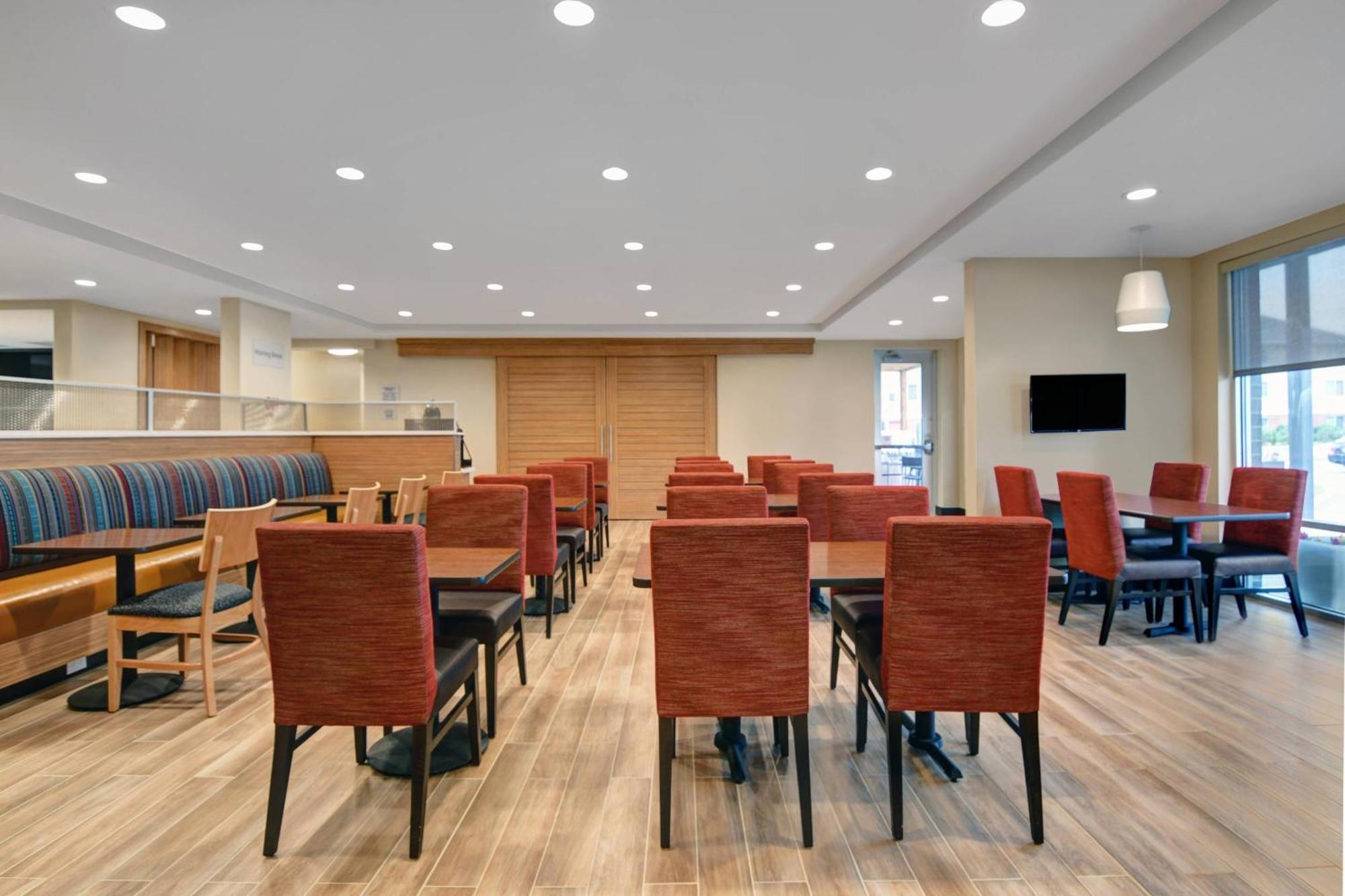 Towneplace Suites By Marriott Lima Buitenkant foto